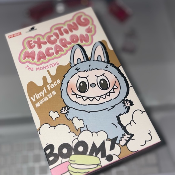 Exciting Macaron labubu- Sea Salt Coconut - Picture 3 of 8